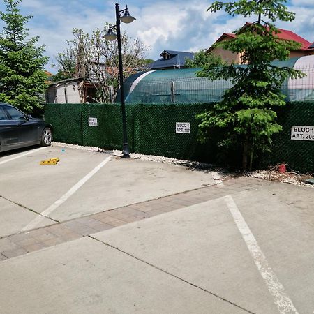 Apartament In Otopeni Kültér fotó