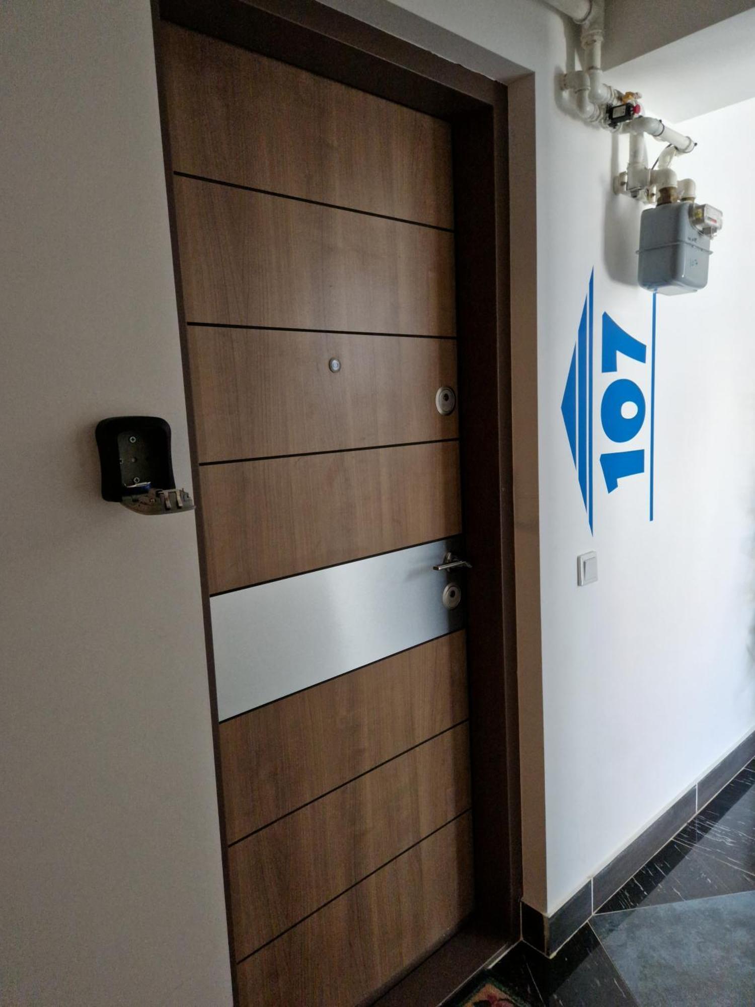 Apartament In Otopeni Kültér fotó